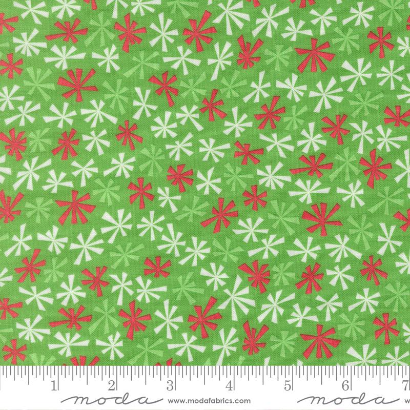 Snow Time fabric - Hollyleaf Snow print