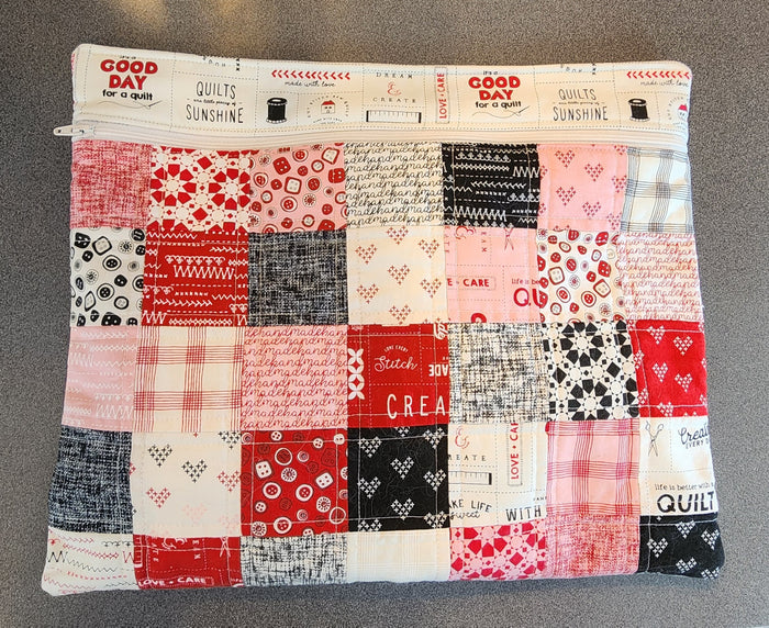 Serged Mini Charm Project Bag Class - In-Person