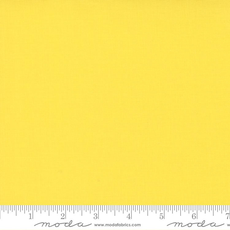 Bella Solids Daffodil 9900250