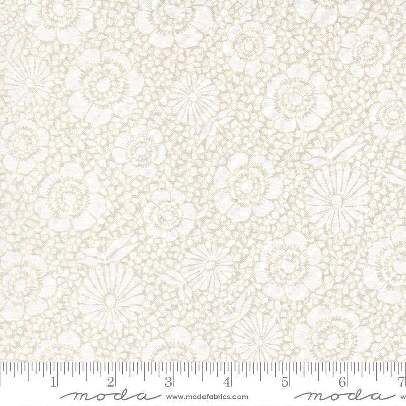 Ink The Garden Porcelain White 55740 22 Moda #1