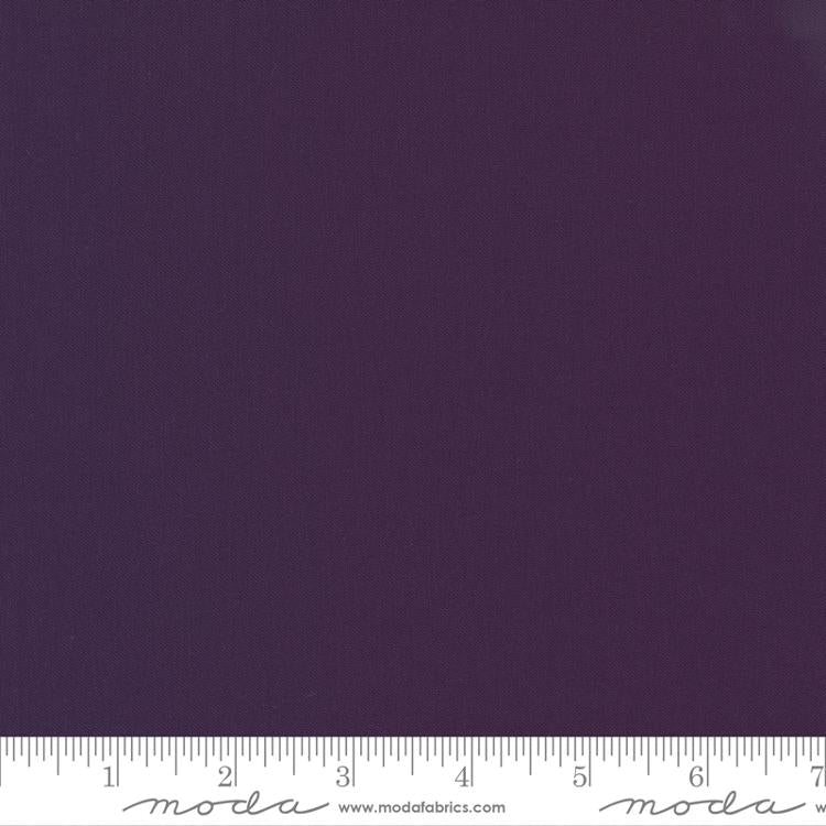 Bella Solids Prune Fabric 9900238