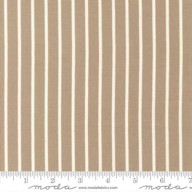 Magic Stripe Dove 5231 16 Moda #1