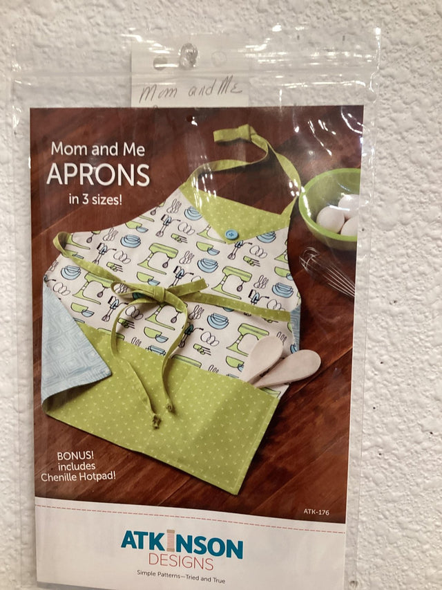 Mom and Me Aprons