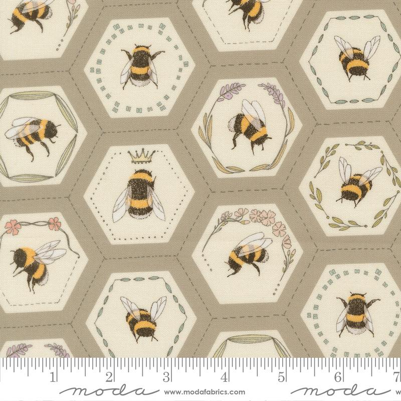 Pollinators Pebble 48814 18 Moda #1